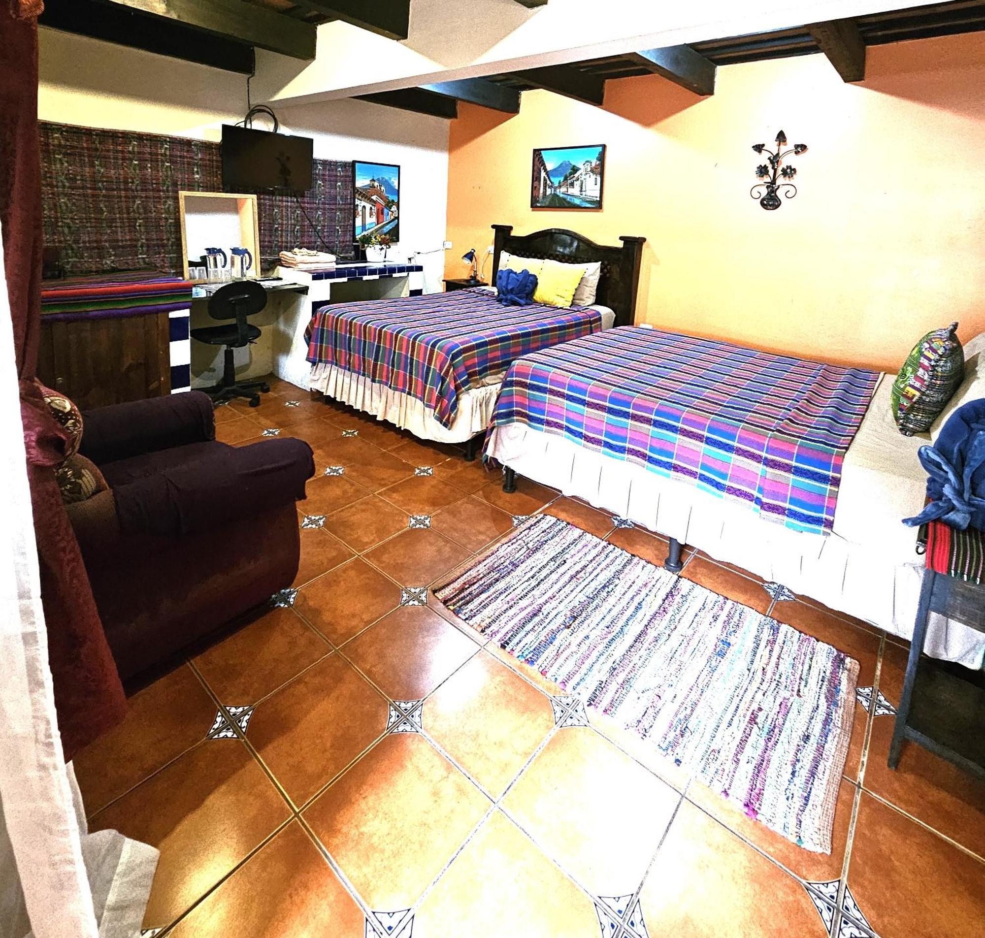 אנטיגואה גואטמלה Hotel Casa Del Cerro מראה חיצוני תמונה